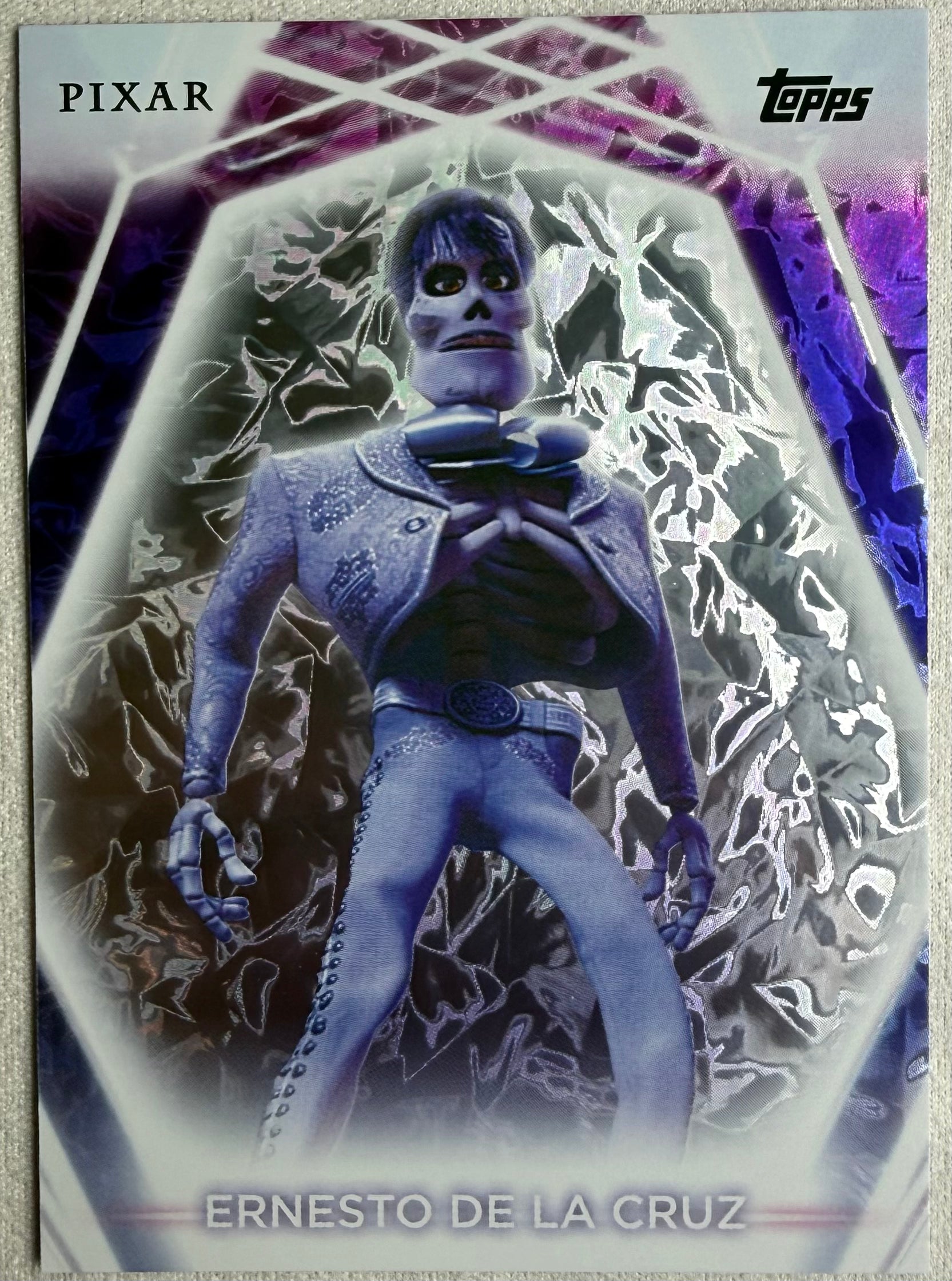 Ernesto De La Cruz Topps Pixar Snowcaps #67
